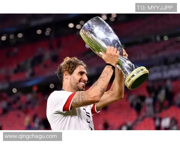 中超精彩对决拜仁凭神扑力克尤文图斯全场沸腾