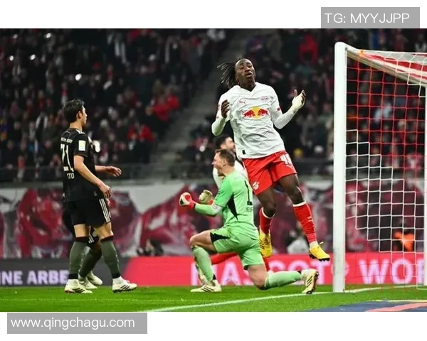 莱比锡友谊赛大胜巴黎圣日耳曼帽子戏法引发全场热潮数据分析揭秘