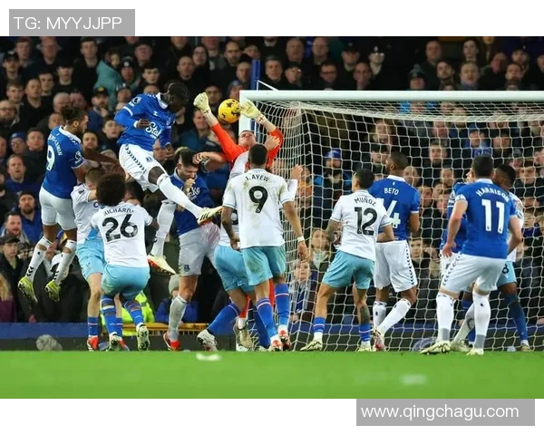 意甲焦点战曼城大胜阿森纳四球惨败引发全场热议