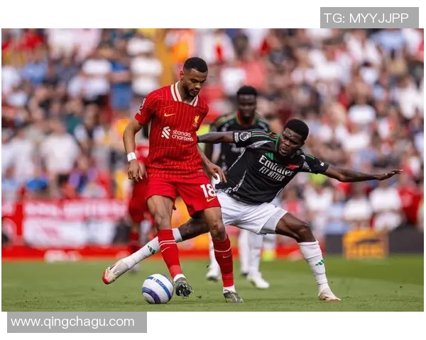 英超经典对决巴萨与皇马战成平局帽子戏法点燃全场激情