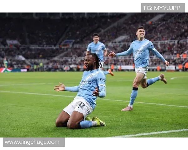 欧联杯曼城主场大胜拜仁补时进球引发争议判罚全场沸腾